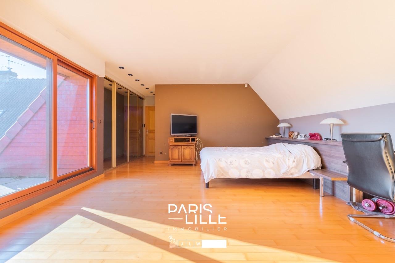 Grande maison individuelle grand garage Photo 4 - Paris Lille Immobilier