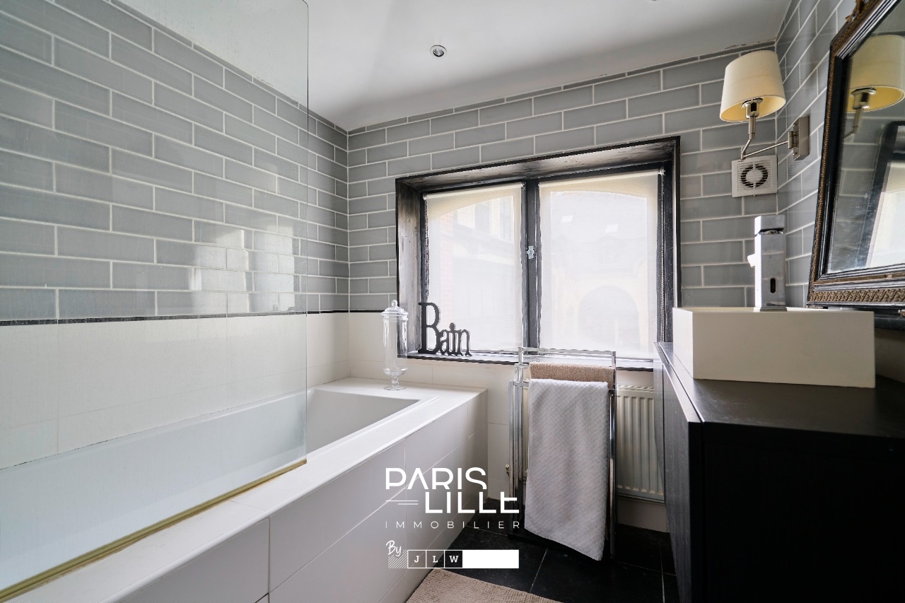 Appartement d exception au coeur du vieux lille Photo 9 - Paris Lille Immobilier Appartement d exception au coeur du vieux lille Photo 9 - Paris Lille Immobilier
