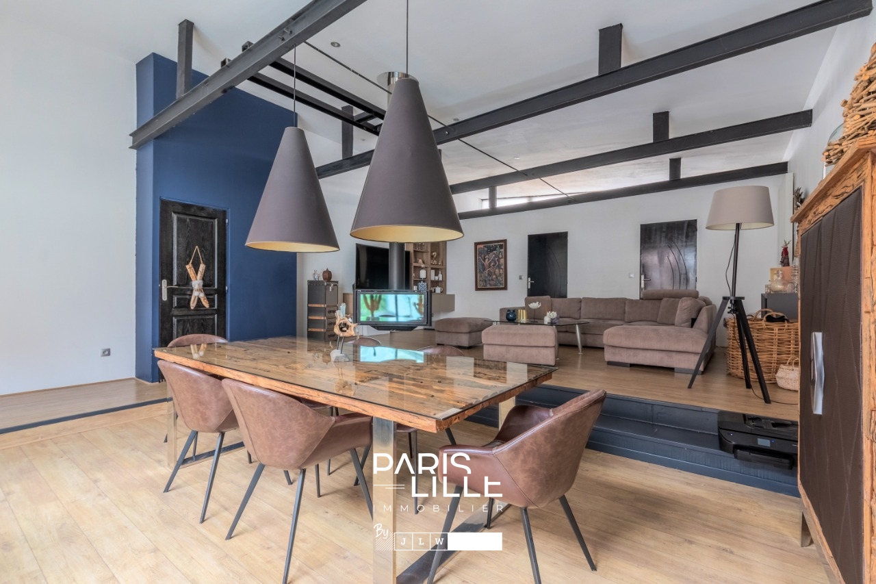 Superbe bourgeoise 5 6 chambres terrasse garage  Photo 4 - Paris Lille Immobilier