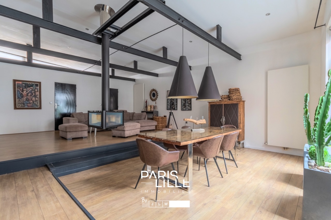 Superbe bourgeoise 5 6 chambres terrasse garage  Photo 5 - Paris Lille Immobilier