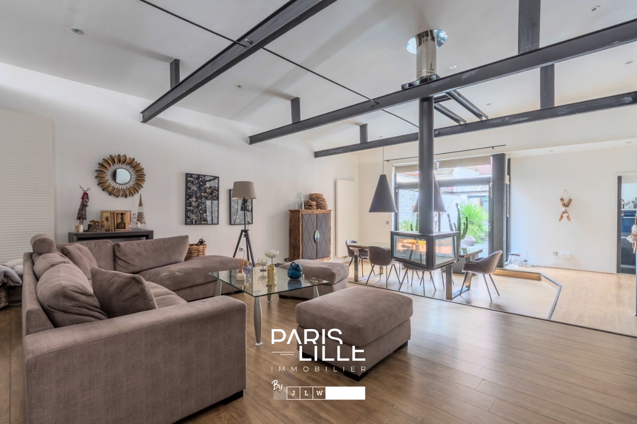 Superbe bourgeoise 5 6 chambres terrasse garage  Photo 6 - Paris Lille Immobilier