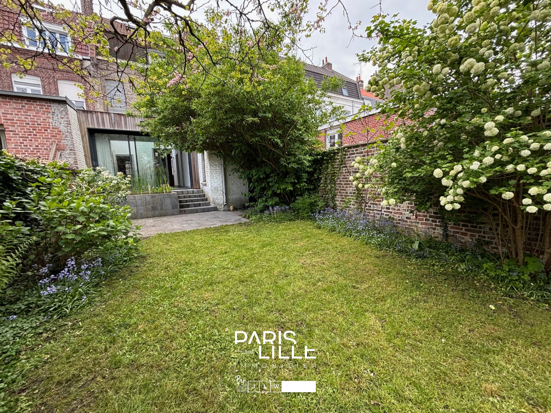 Lille saint maurice maison de charme avec jardin Photo 1 - Paris Lille Immobilier