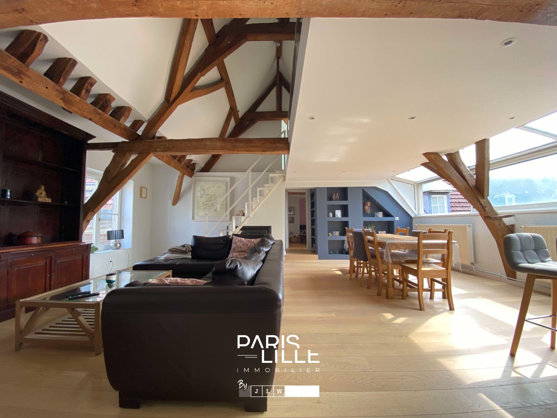 Appartement coup de coeur dans un ancien hotel particulier Photo 1 - Paris Lille Immobilier