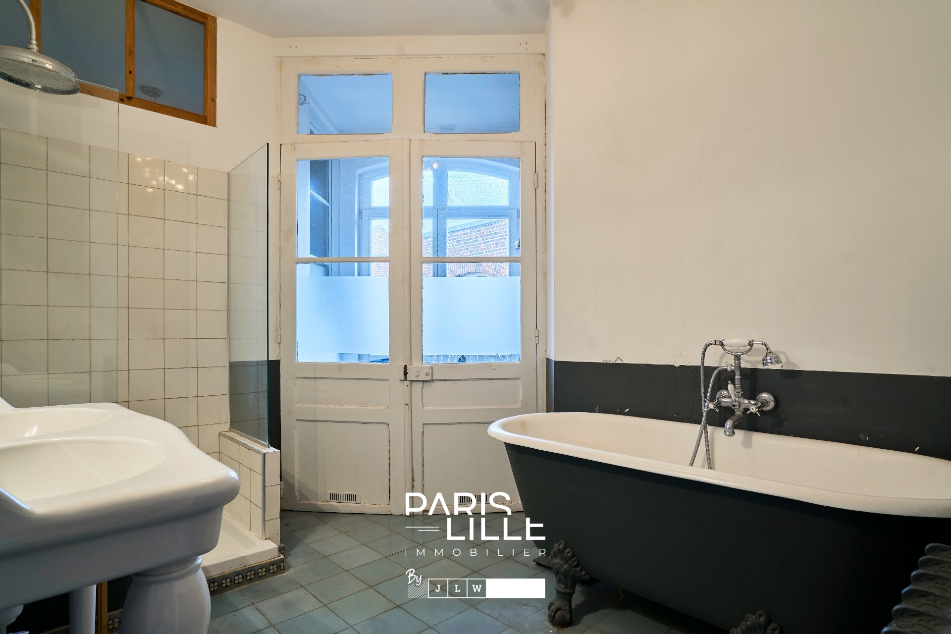 Appartement haussmannien dernier etage parking possible  Photo 9 - Paris Lille Immobilier