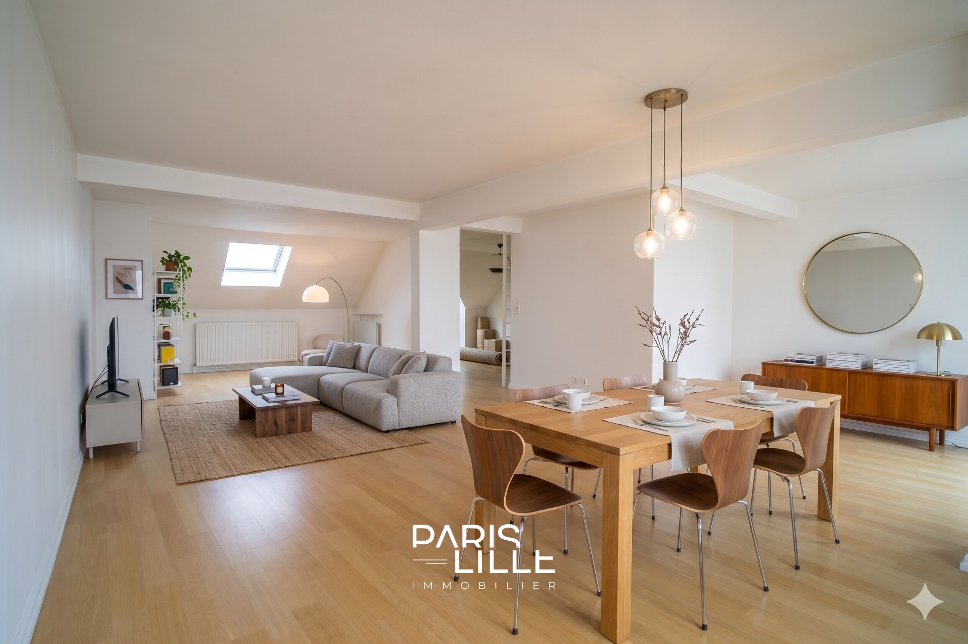 Appt dernier etage terrasse garage ou parking possible Photo 1 - Paris Lille Immobilier