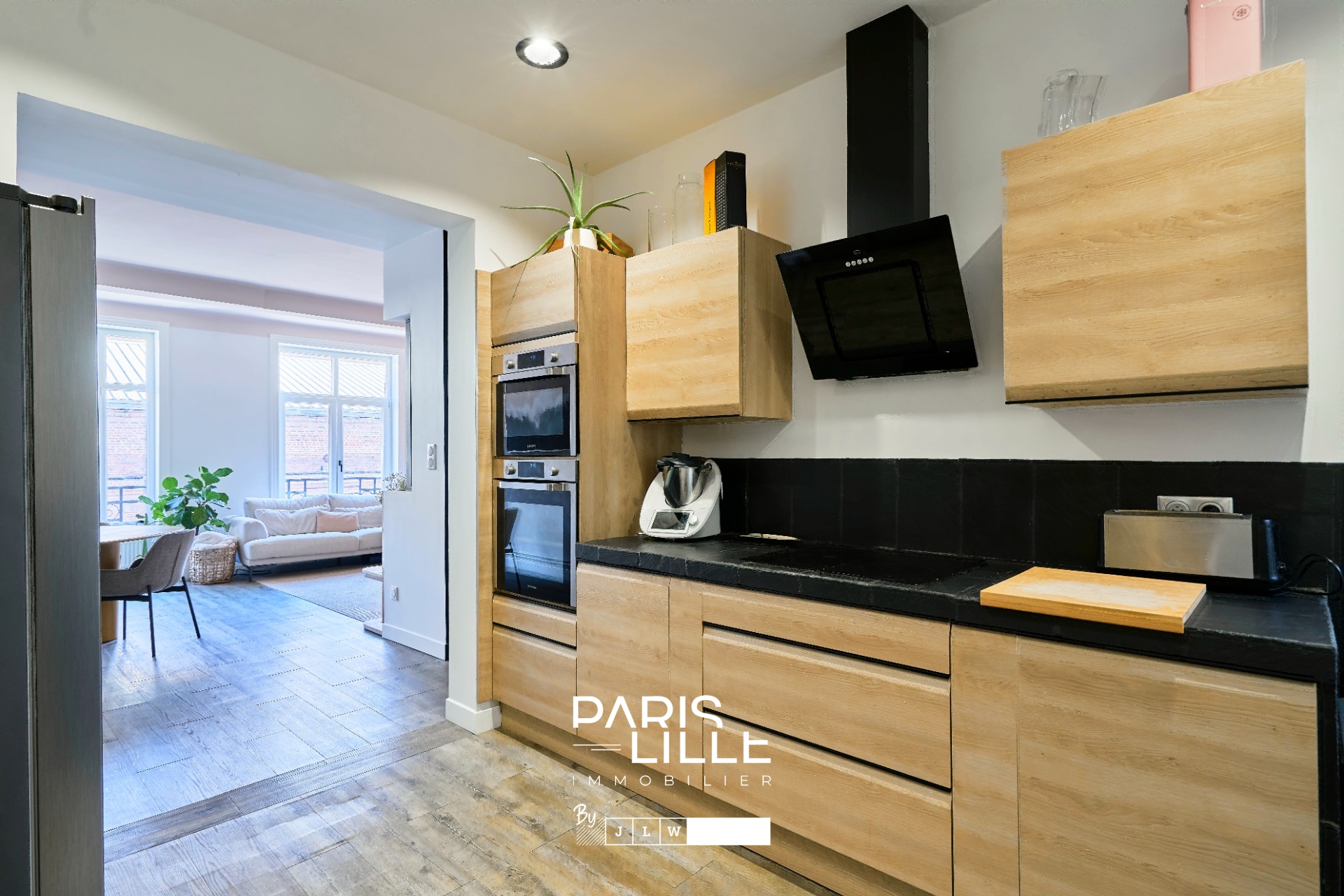 Appartement de charme renove deux chambres  Photo 5 - Paris Lille Immobilier