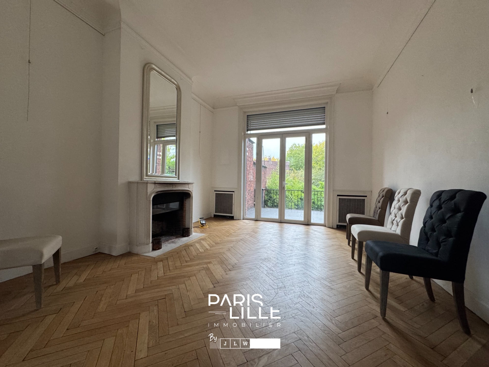 Maison de caractere avec jardin et double garage 12 pieces Photo 3 - Paris Lille Immobilier