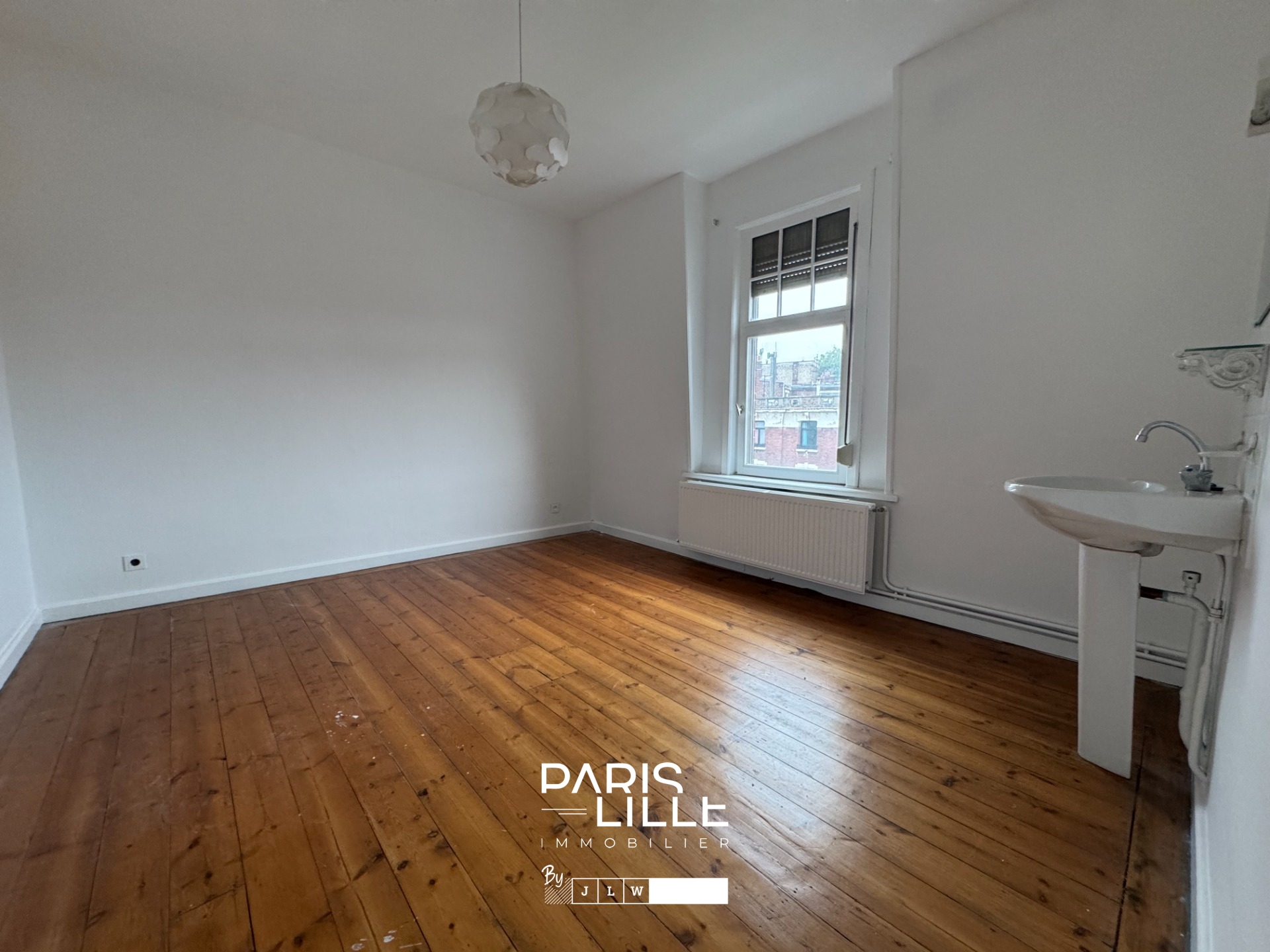 Maison de caractere avec jardin et double garage 12 pieces Photo 9 - Paris Lille Immobilier