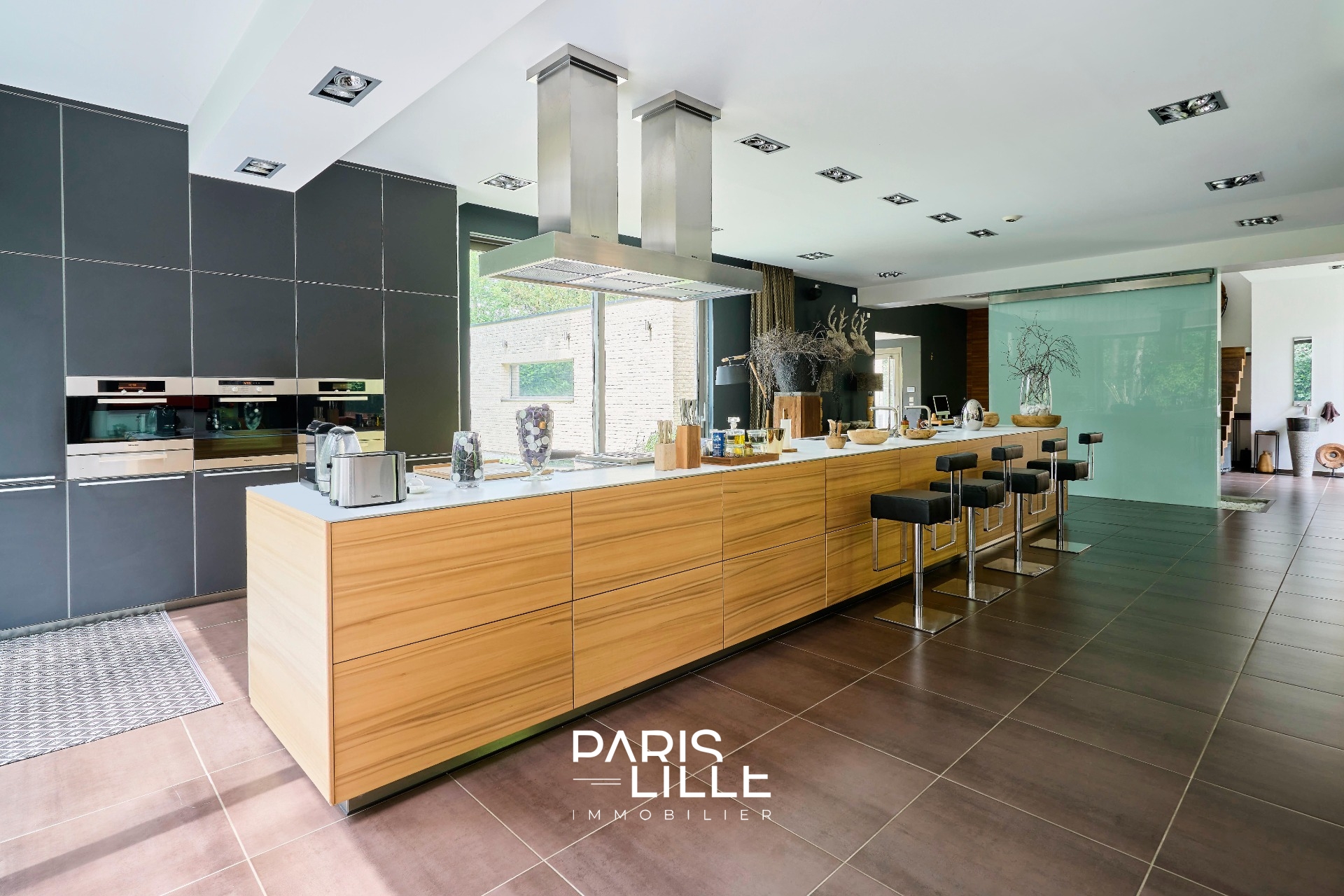 Rare villa d architecte sur plus de 2000 m2  Photo 5 - Paris Lille Immobilier