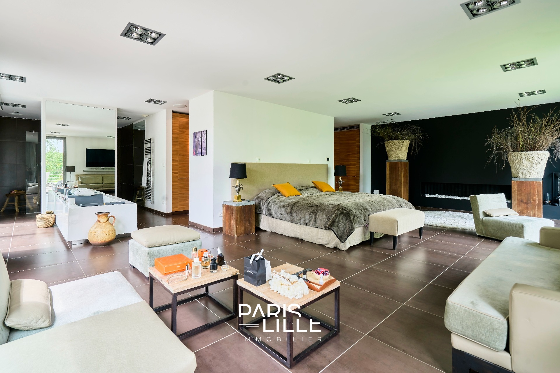 Rare villa d architecte sur plus de 2000 m2 Photo 11 - Paris Lille Immobilier Rare villa d architecte sur plus de 2000 m2 Photo 11 - Paris Lille Immobilier
