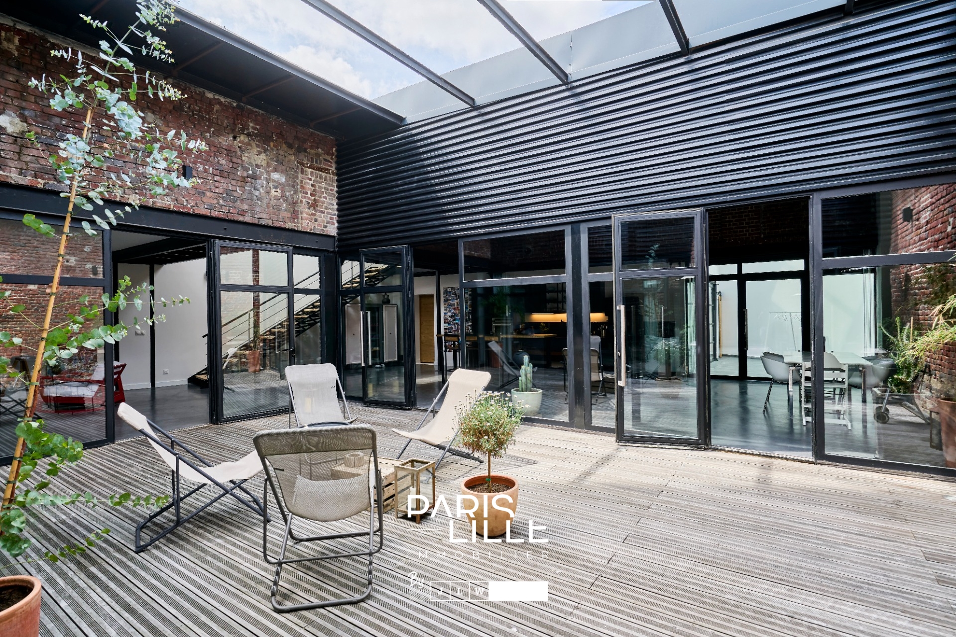 Loft d exception avec exterieur en clos prive Photo 1 - Paris Lille Immobilier