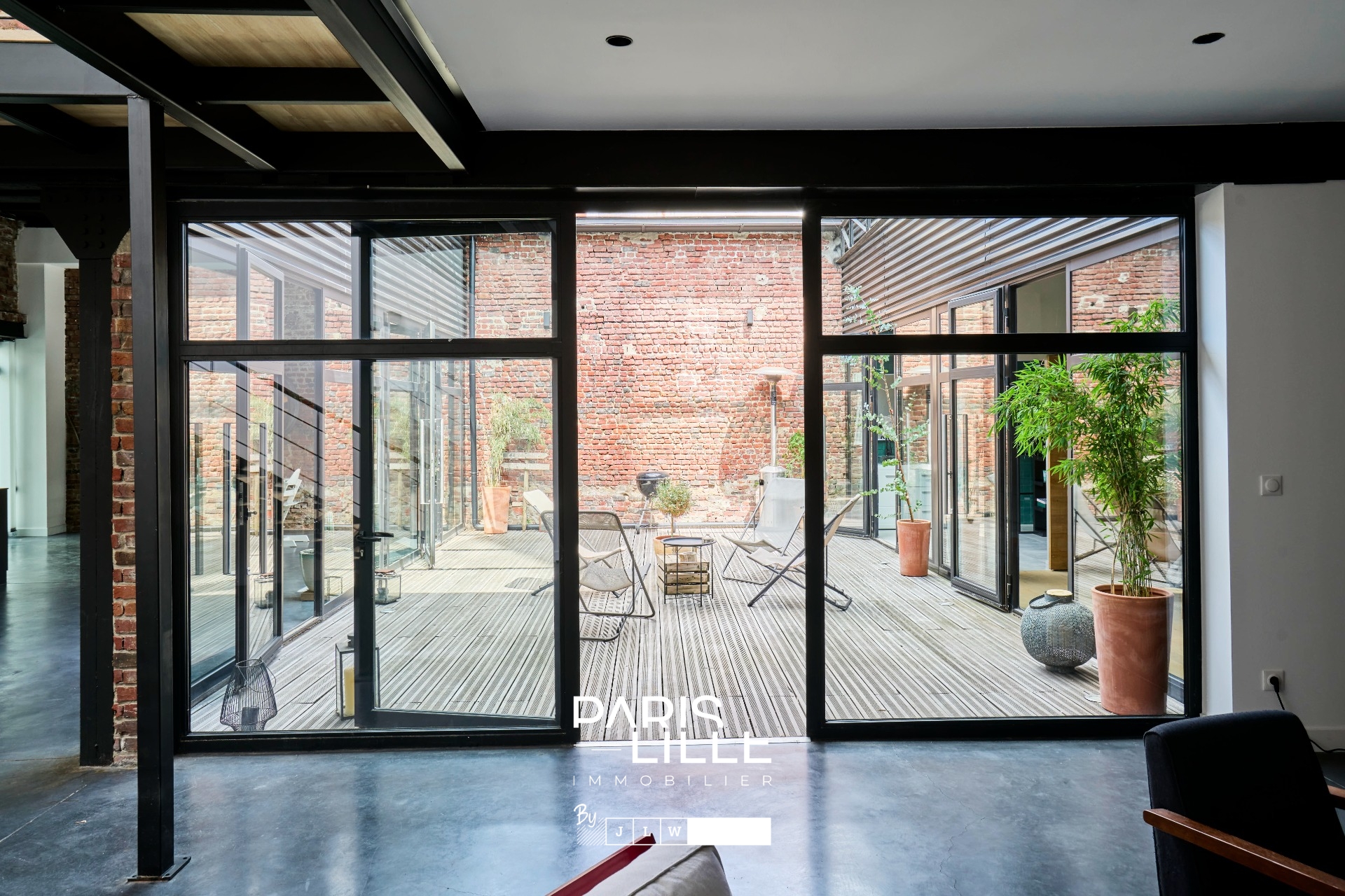 Loft d exception avec exterieur en clos prive Photo 4 - Paris Lille Immobilier