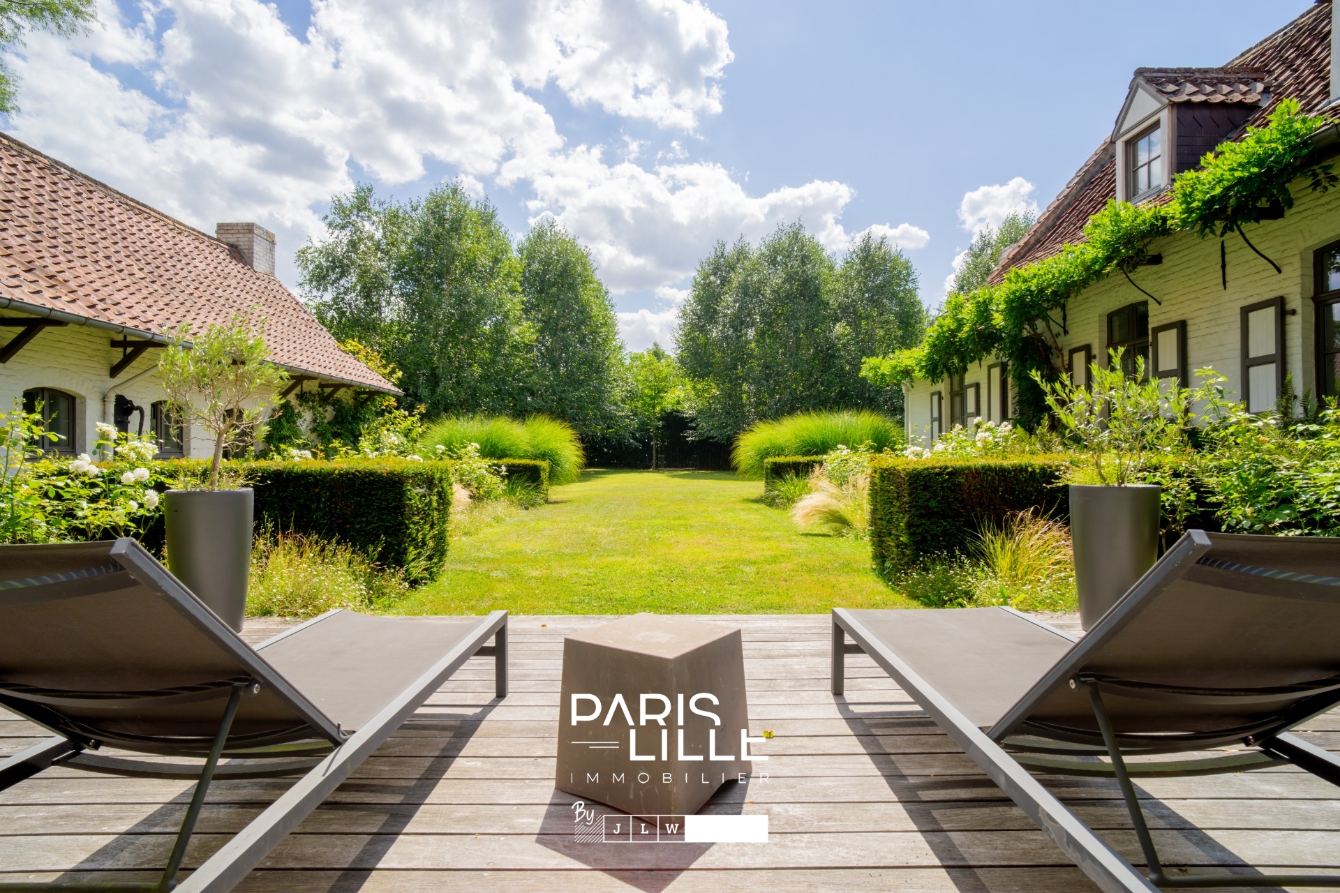 Ferme renovee secteur villa cavrois Photo 2 - Paris Lille Immobilier Ferme renovee secteur villa cavrois Photo 2 - Paris Lille Immobilier