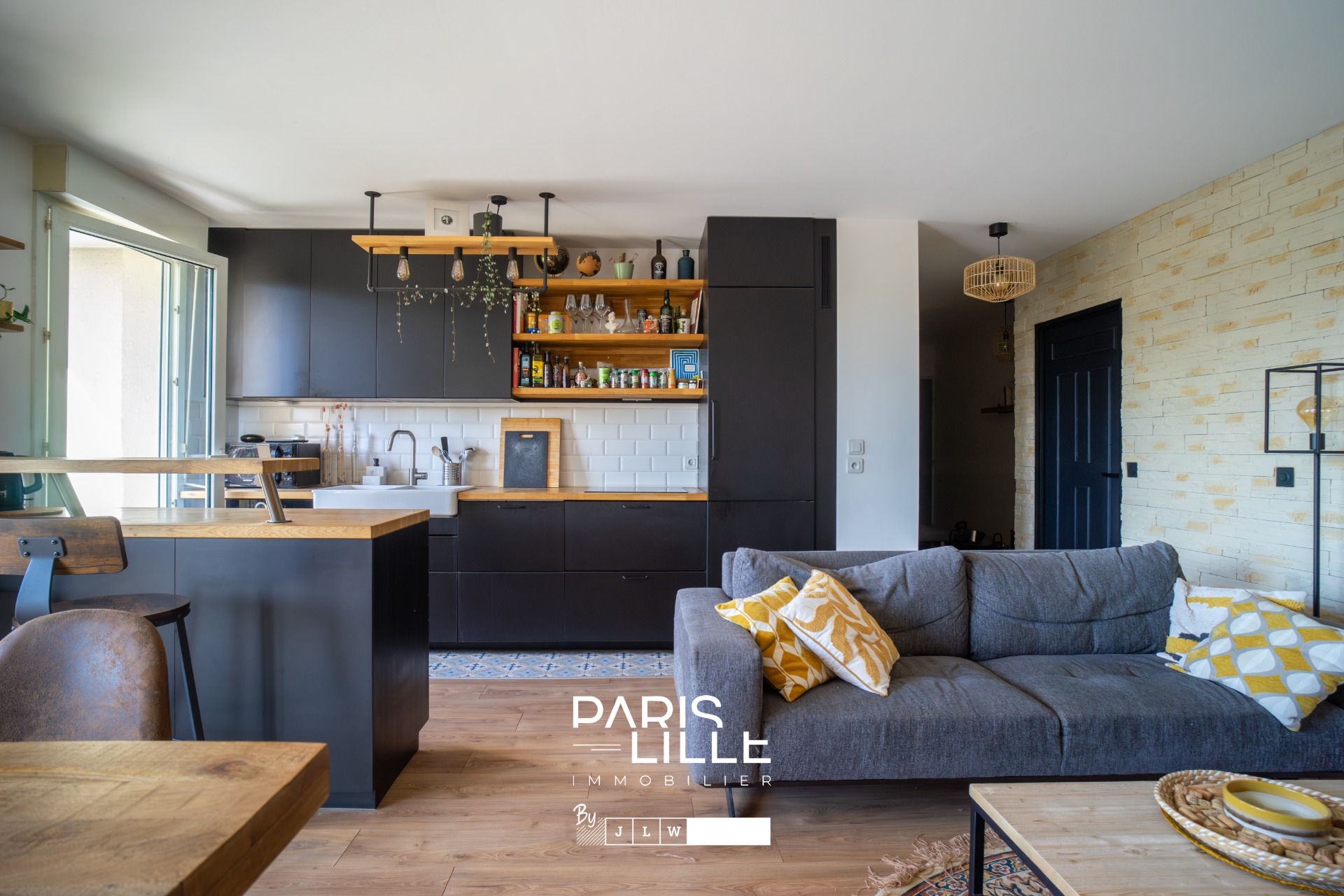 Vieux lille appartement avec exterieur parking et cave Photo 1 - Paris Lille Immobilier