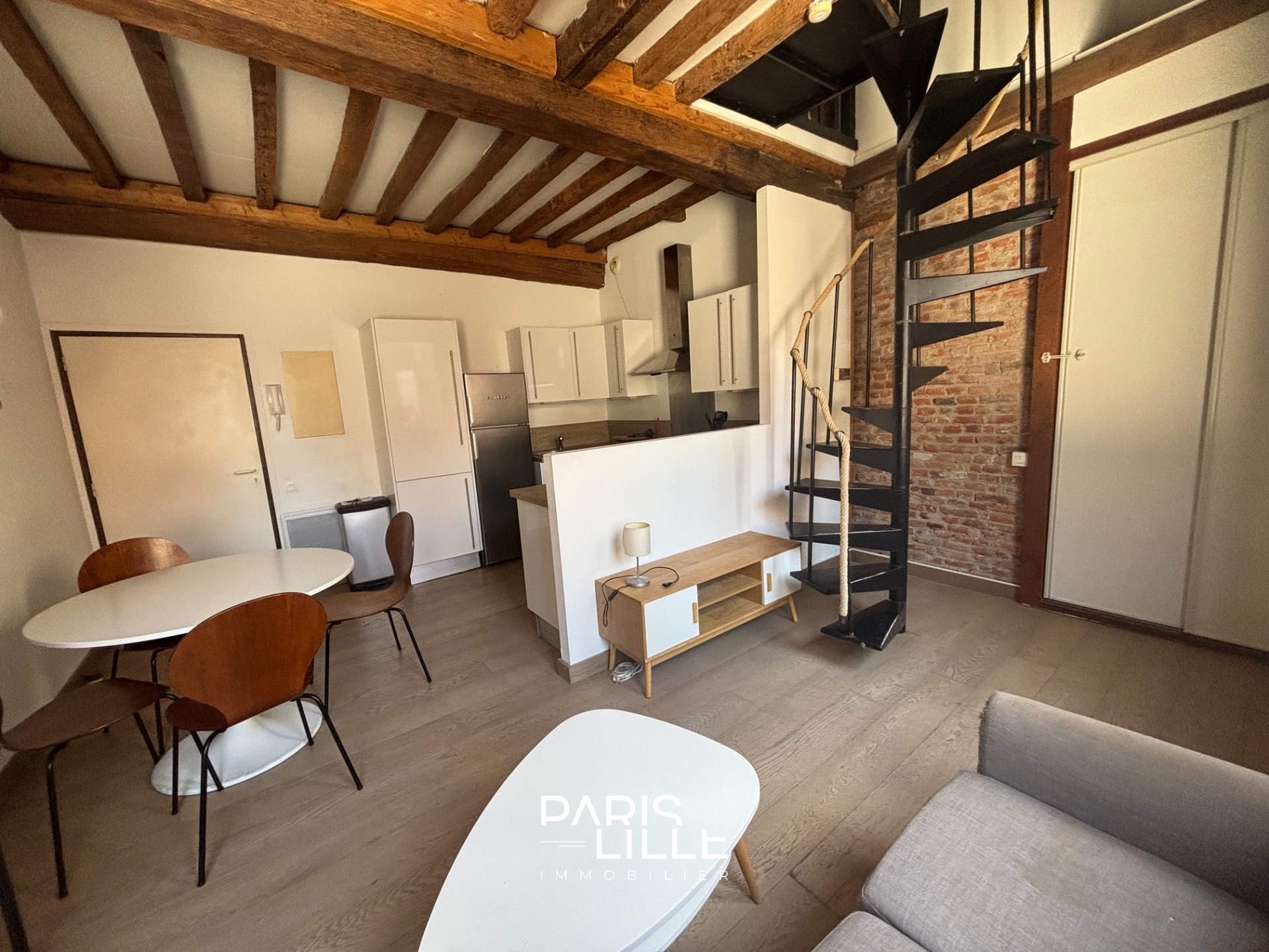 Vieux lille rue de la monnaie appartement duplex t2 Photo 18 - Paris Lille Immobilier Vieux lille rue de la monnaie appartement duplex t2 Photo 18 - Paris Lille Immobilier