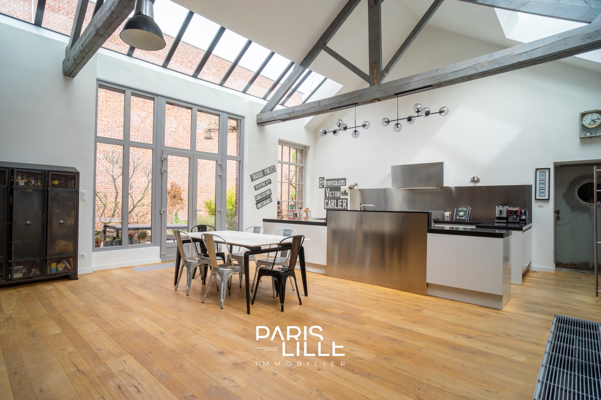 Superbe loft d exception avec exterieur Photo 2 - Paris Lille Immobilier Superbe loft d exception avec exterieur Photo 2 - Paris Lille Immobilier