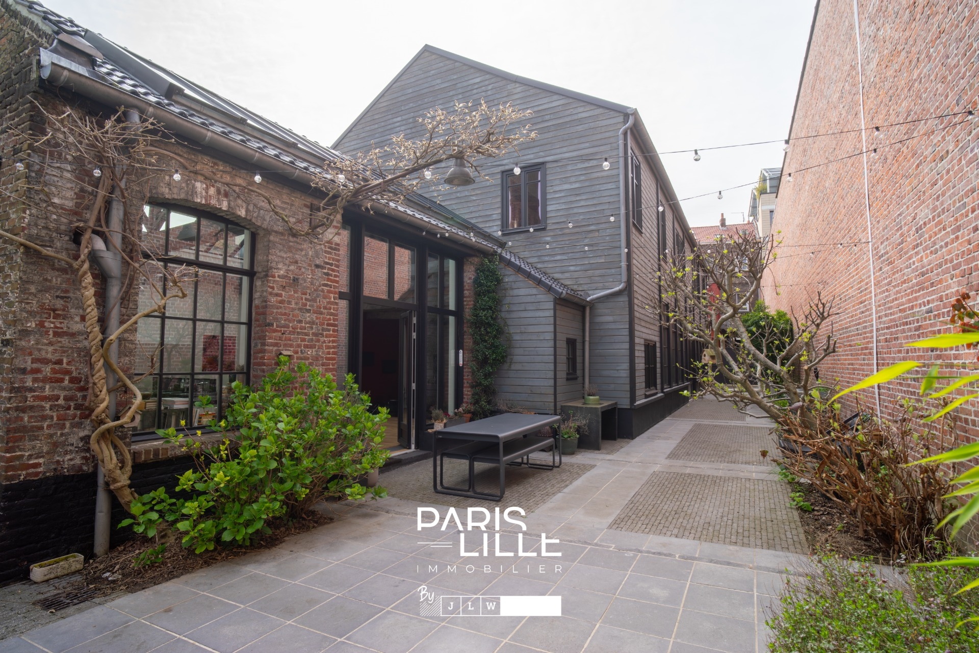 Superbe loft d exception avec exterieur Photo 14 - Paris Lille Immobilier Superbe loft d exception avec exterieur Photo 14 - Paris Lille Immobilier