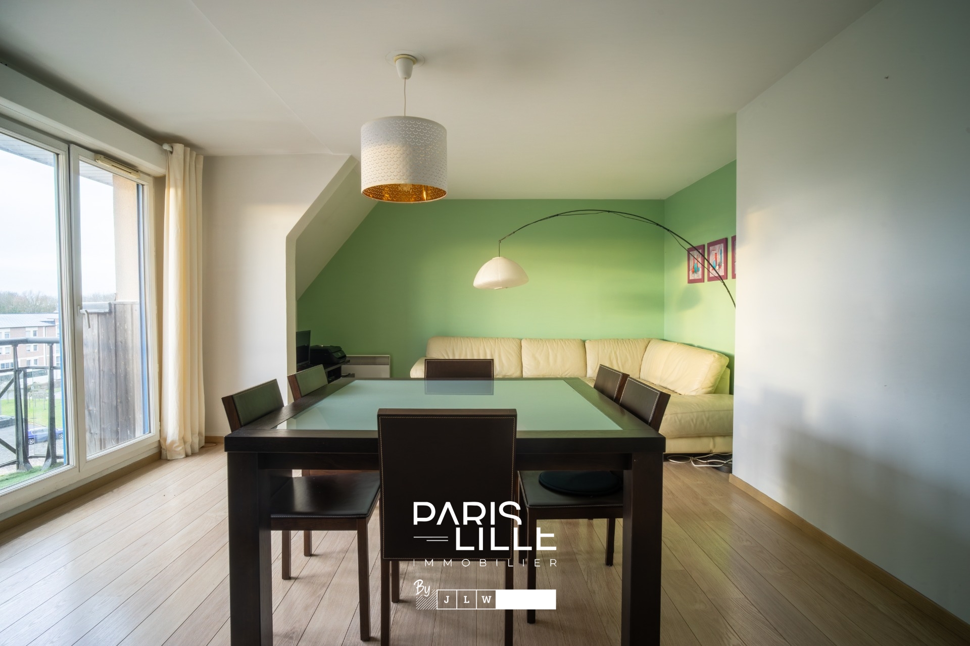 Vieux lille appartement 3 chambres avec balcon et parking Photo 3 - Paris Lille Immobilier Vieux lille appartement 3 chambres avec balcon et parking Photo 3 - Paris Lille Immobilier