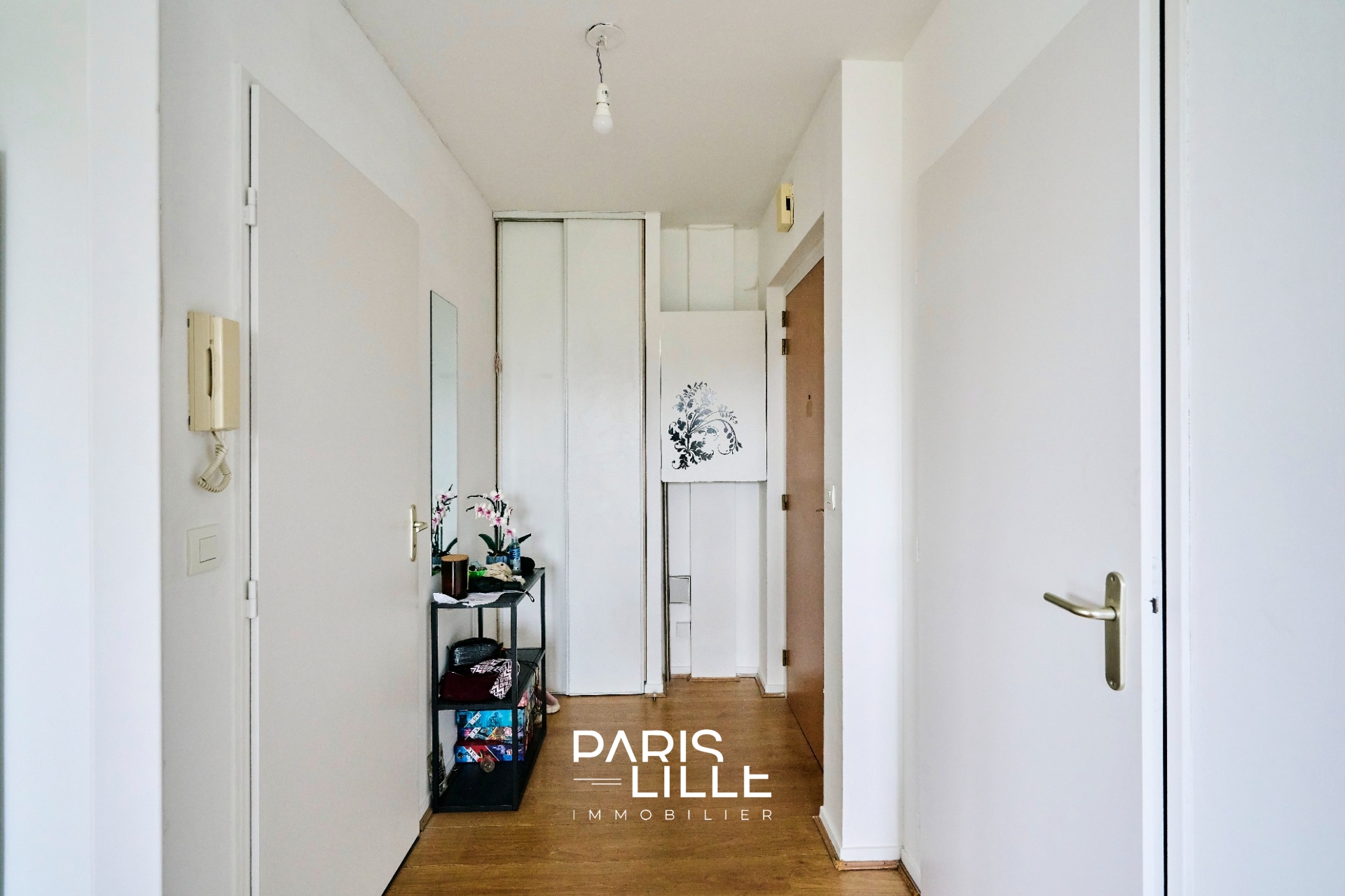 T2 proche centre et gare balcon et parking Photo 8 - Paris Lille Immobilier T2 proche centre et gare balcon et parking Photo 8 - Paris Lille Immobilier