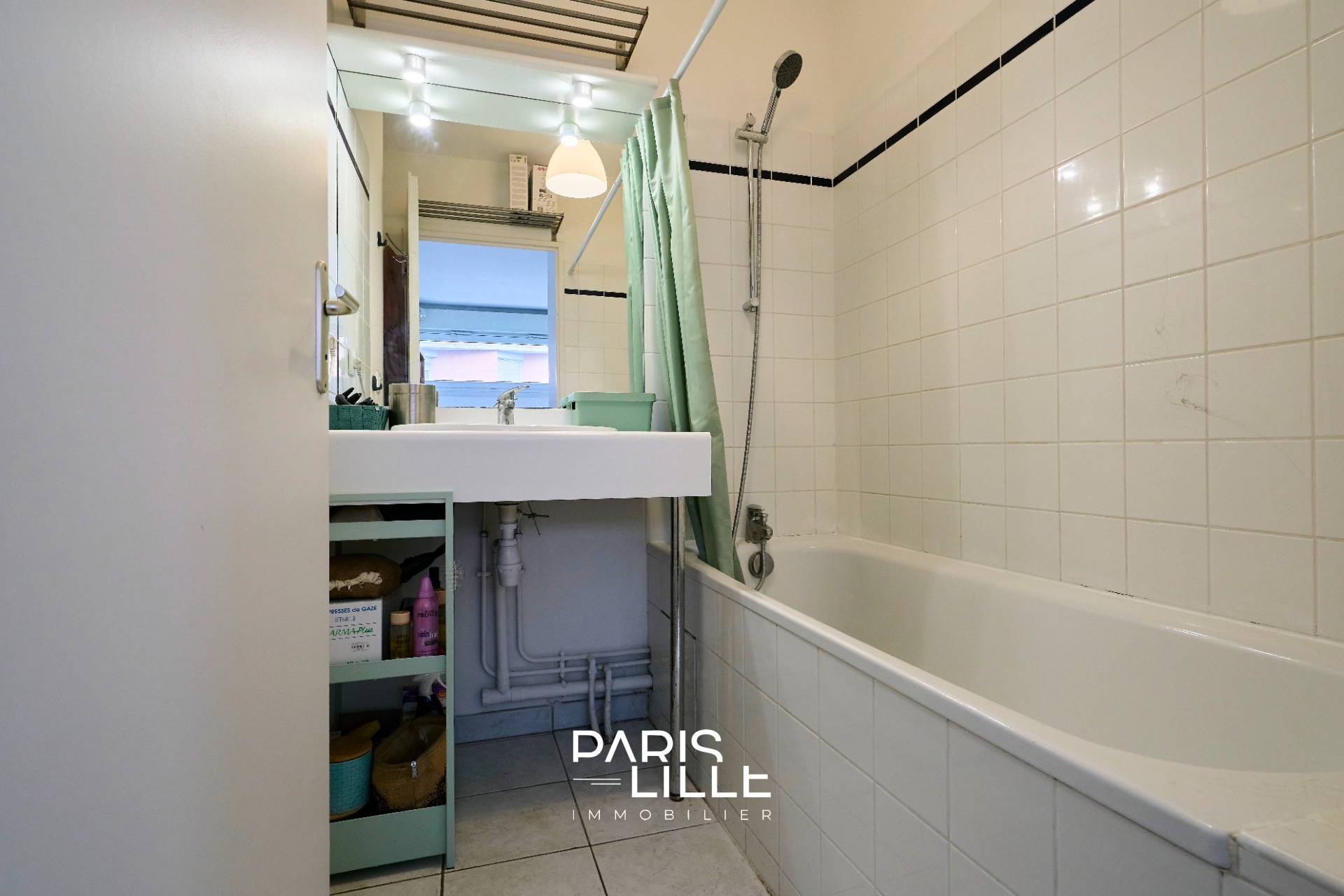 T2 proche centre et gare balcon et parking Photo 9 - Paris Lille Immobilier T2 proche centre et gare balcon et parking Photo 9 - Paris Lille Immobilier