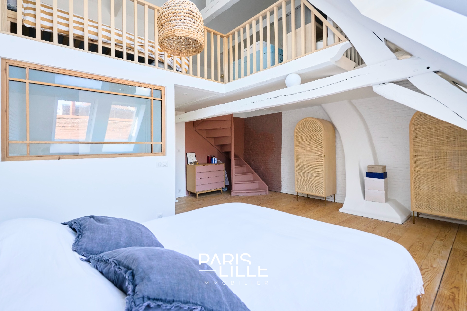 Appartement maison typique du vieux lille belle terrasse Photo 7 - Paris Lille Immobilier Appartement maison typique du vieux lille belle terrasse Photo 7 - Paris Lille Immobilier