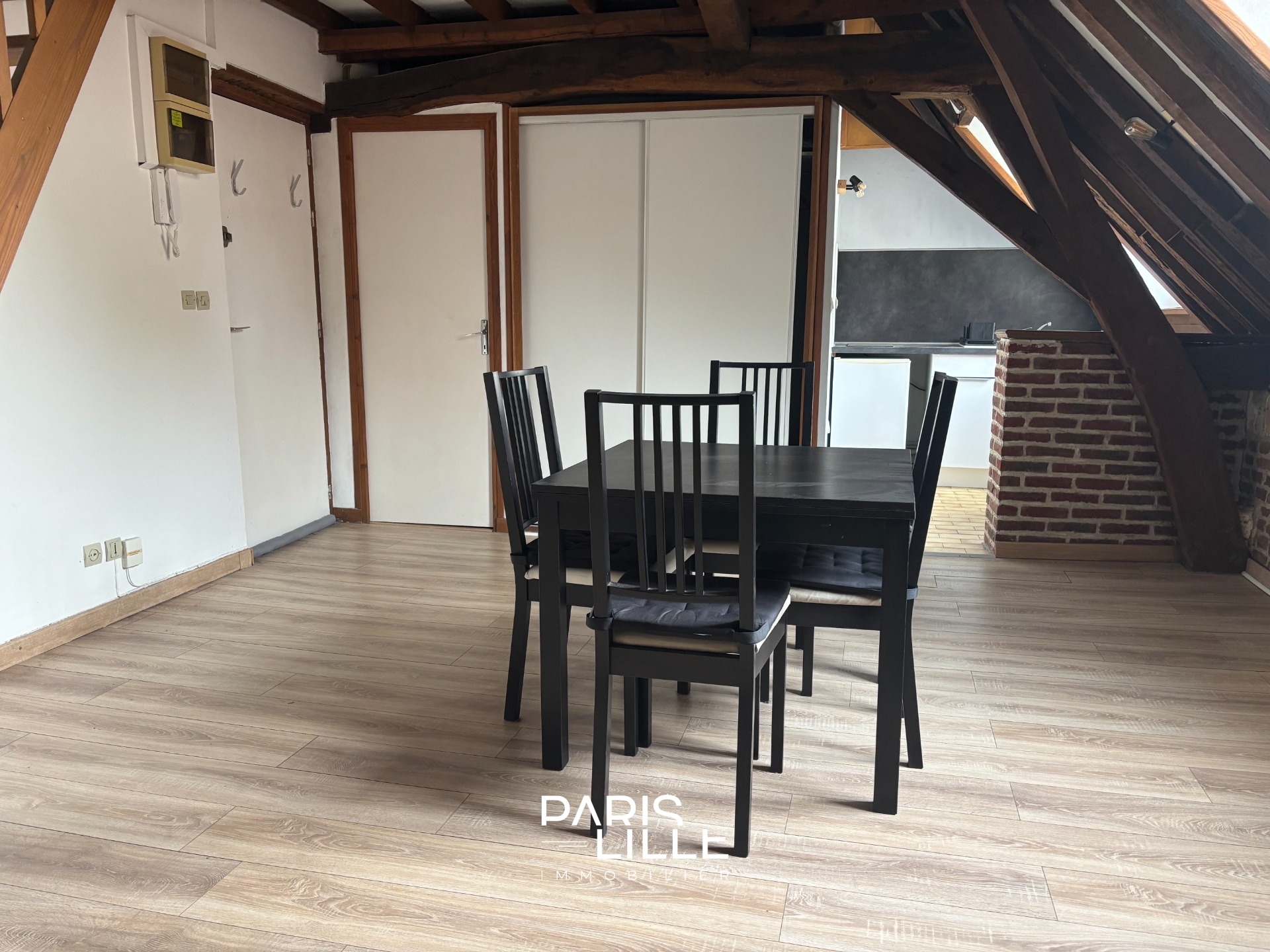 Hyper centre deux pas du vieux lille studio mezzanine Photo 14 - Paris Lille Immobilier Hyper centre deux pas du vieux lille studio mezzanine Photo 14 - Paris Lille Immobilier