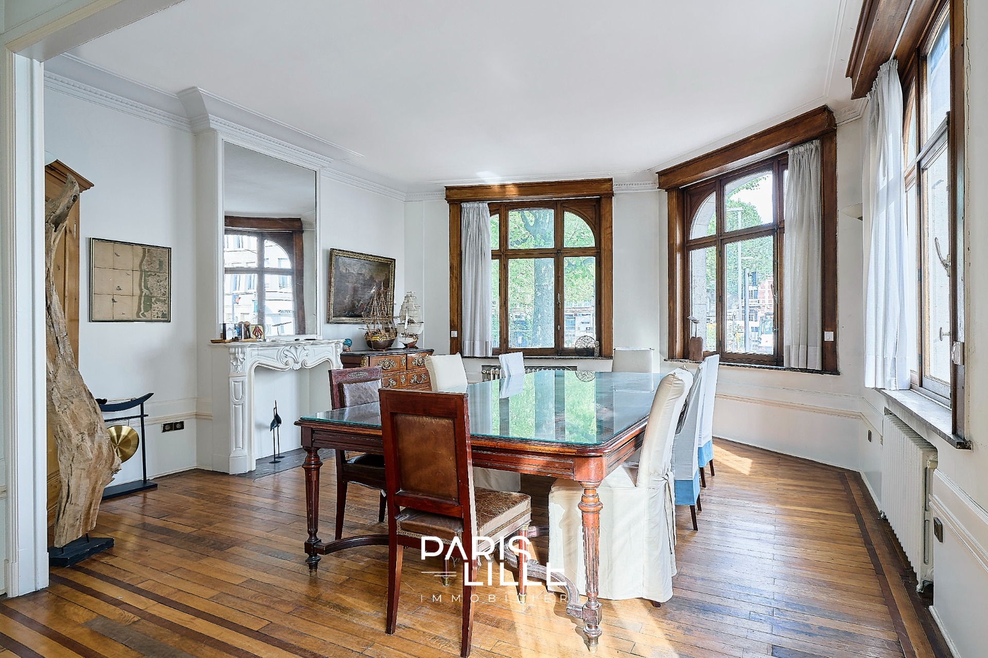 Vauban tres bel appartement d environ 180 m avec cour Photo 3 - Paris Lille Immobilier Vauban tres bel appartement d environ 180 m avec cour Photo 3 - Paris Lille Immobilier