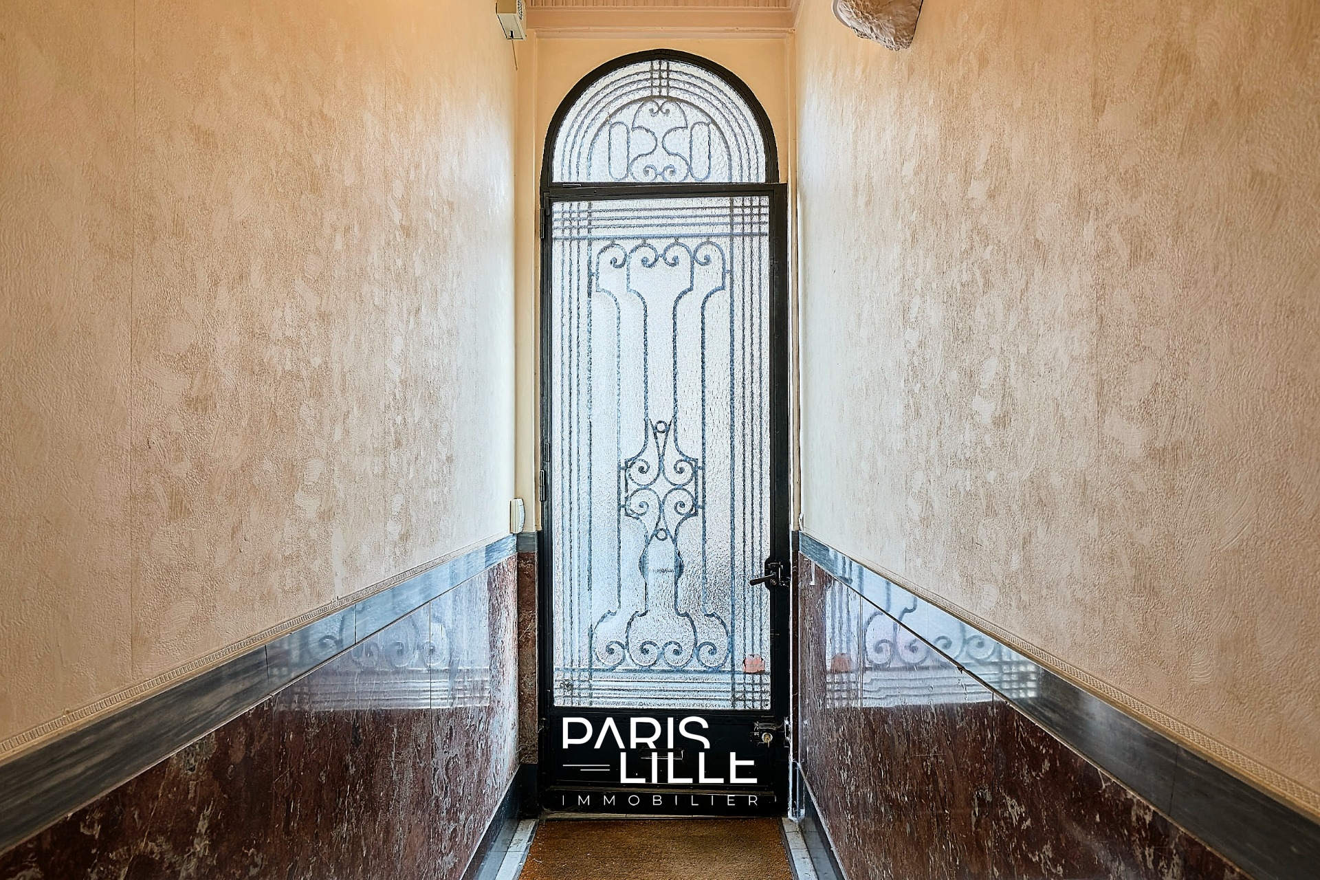 Vauban tres bel appartement d environ 180 m avec cour Photo 5 - Paris Lille Immobilier Vauban tres bel appartement d environ 180 m avec cour Photo 5 - Paris Lille Immobilier