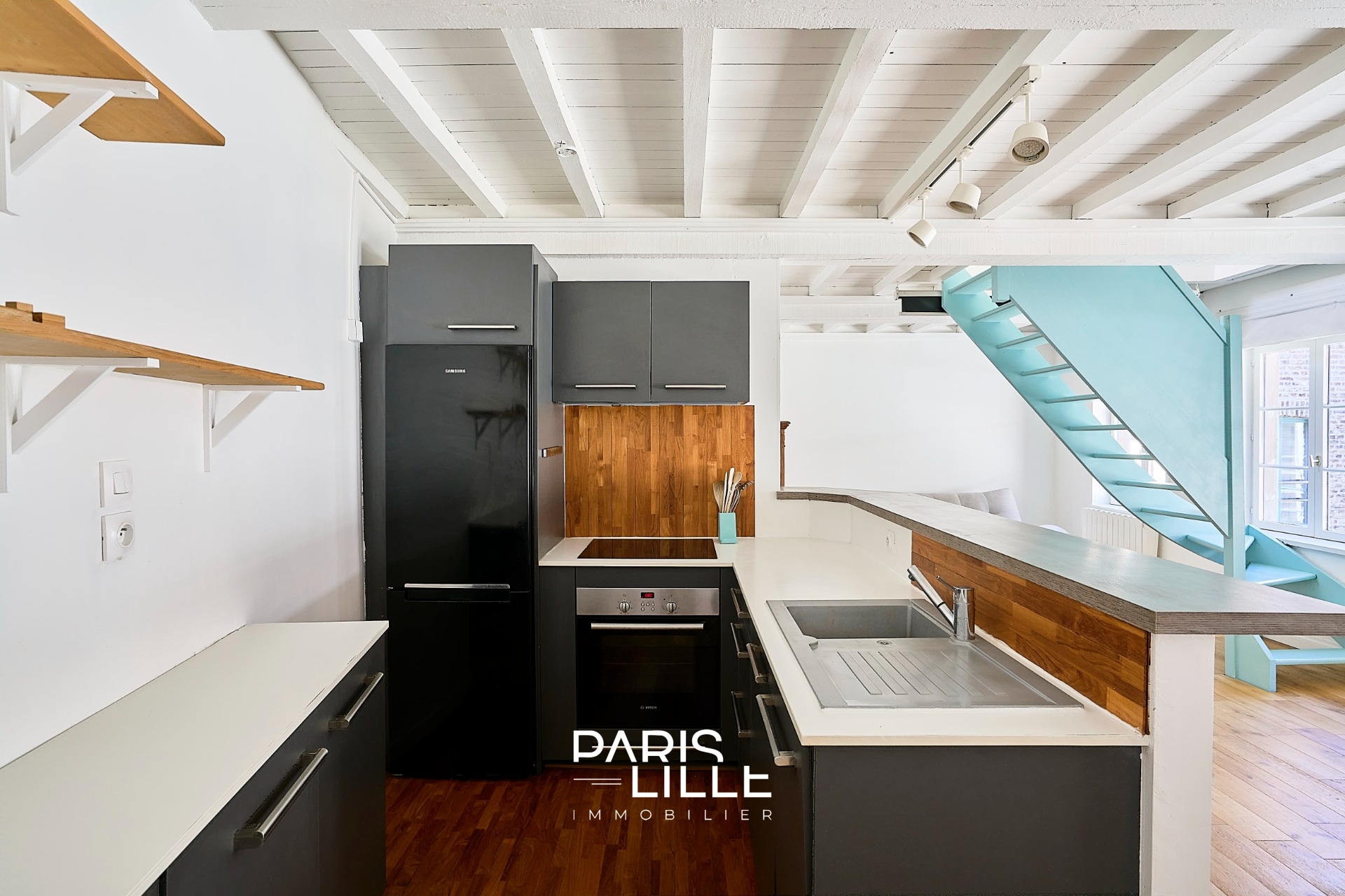Duplex coup de coeur dernier etage deux chambres Photo 5 - Paris Lille Immobilier