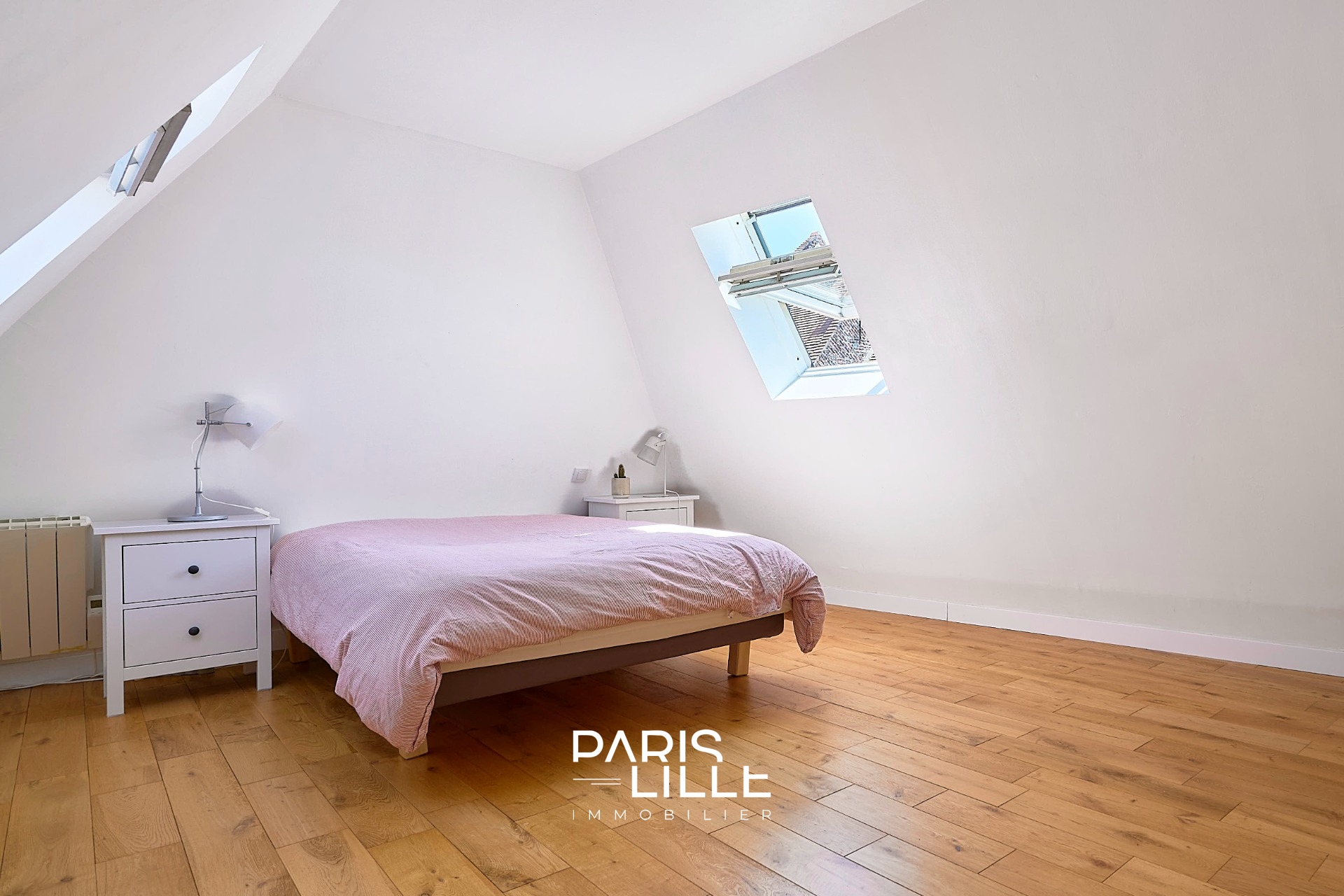 Duplex coup de coeur dernier etage deux chambres Photo 6 - Paris Lille Immobilier