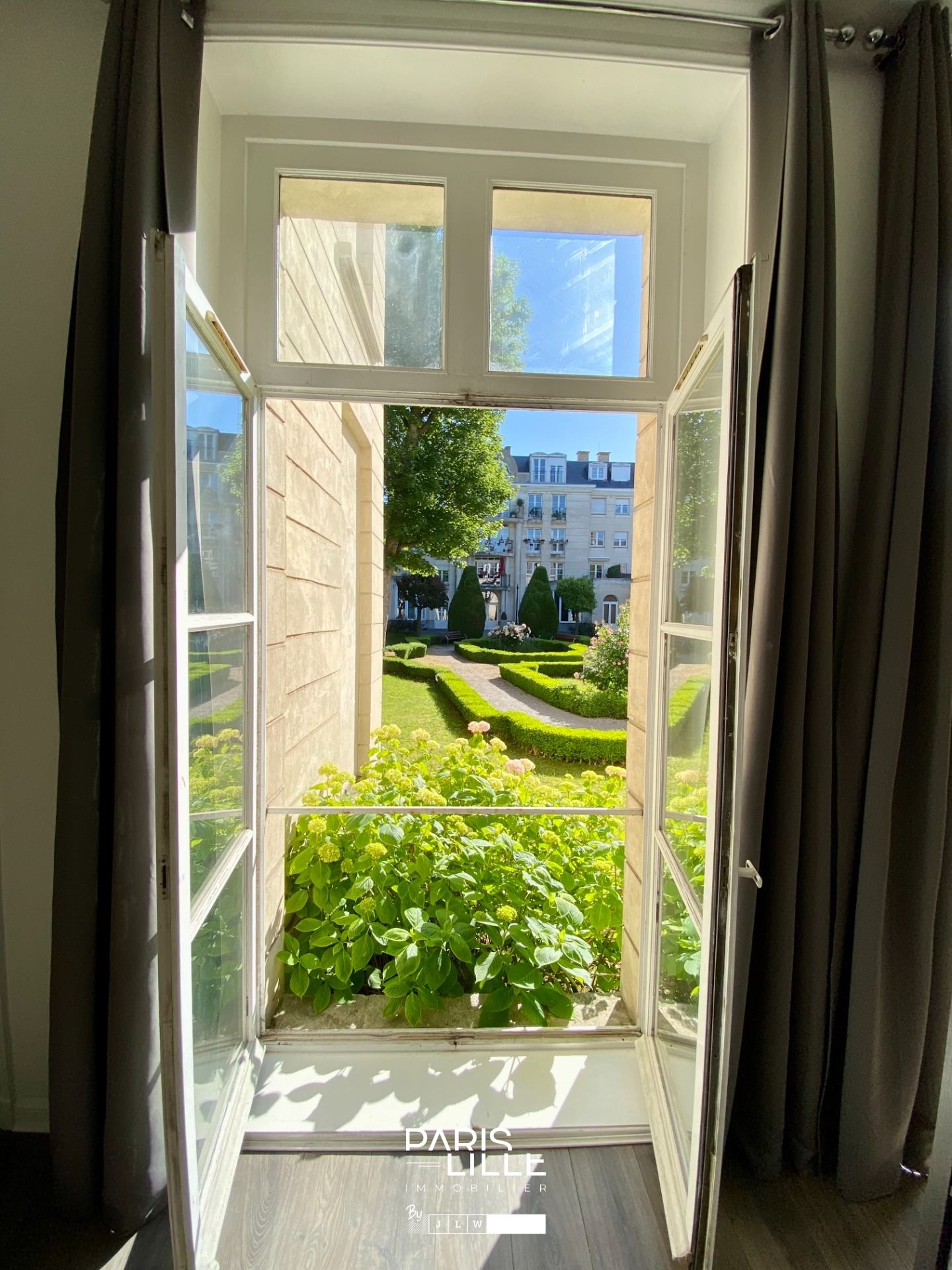 Appartement t1 bis d environ 40 m2 Photo 4 - Paris Lille Immobilier