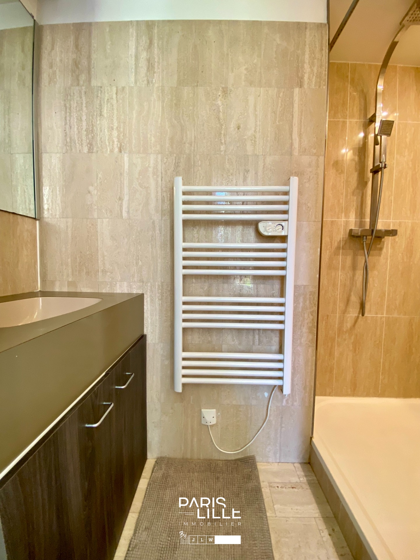 Appartement t1 bis d environ 40 m2 Photo 8 - Paris Lille Immobilier