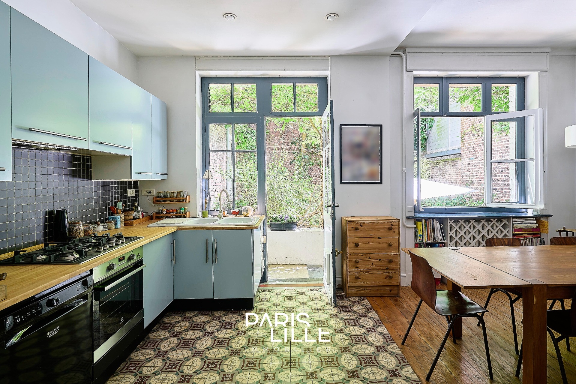 Superbe appartement 130 m2 quatre chambres et terrasse Photo 4 - Paris Lille Immobilier