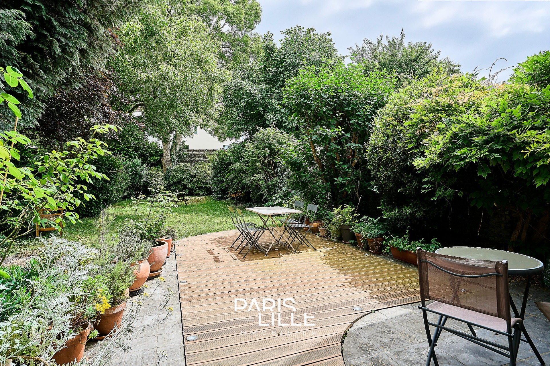 Lille maison de maitre 310 m jardin et garage Photo 12 - Paris Lille Immobilier Lille maison de maitre 310 m jardin et garage Photo 12 - Paris Lille Immobilier