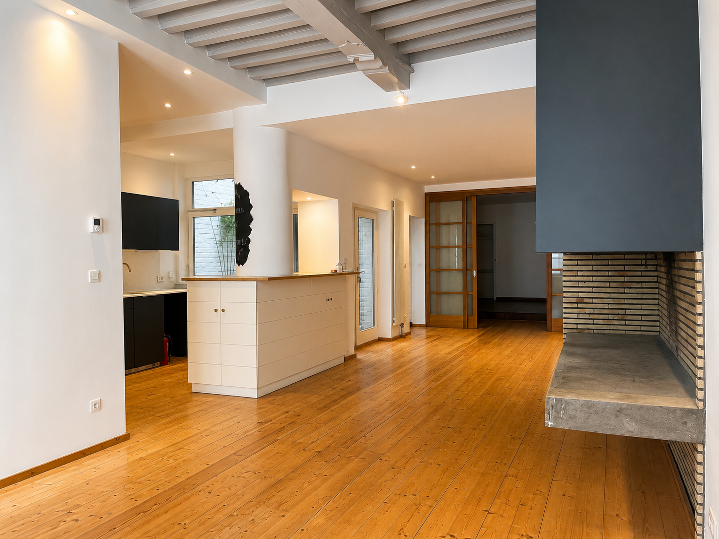 Auyl vieux lille t3 non meuble avec cour Photo 2 - Paris Lille Immobilier Auyl vieux lille t3 non meuble avec cour Photo 2 - Paris Lille Immobilier