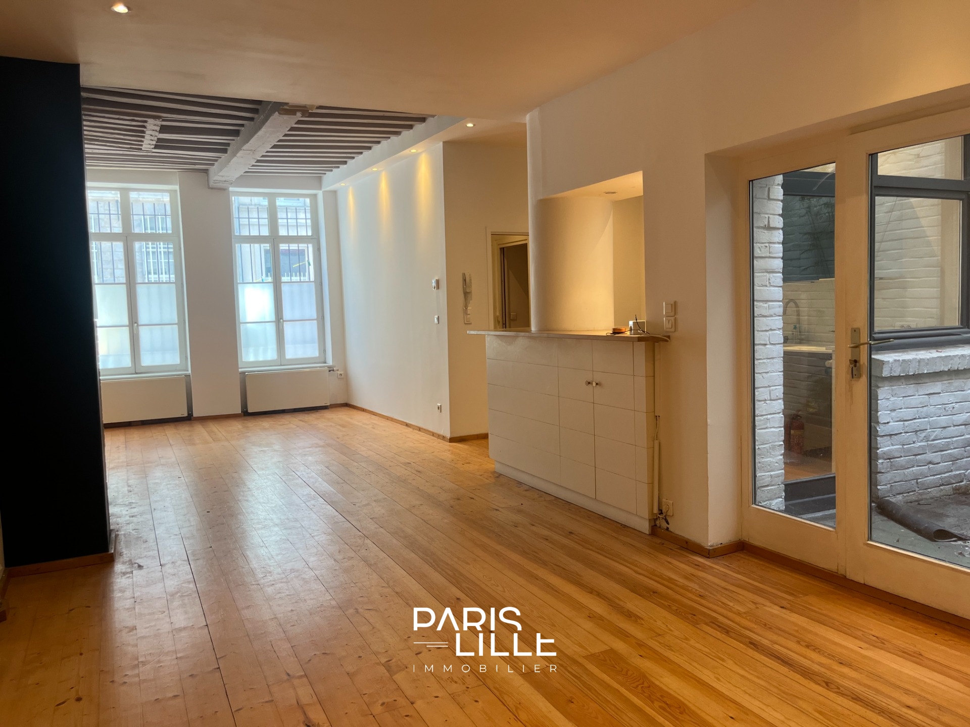 Auyl vieux lille t3 non meuble avec cour Photo 3 - Paris Lille Immobilier Auyl vieux lille t3 non meuble avec cour Photo 3 - Paris Lille Immobilier