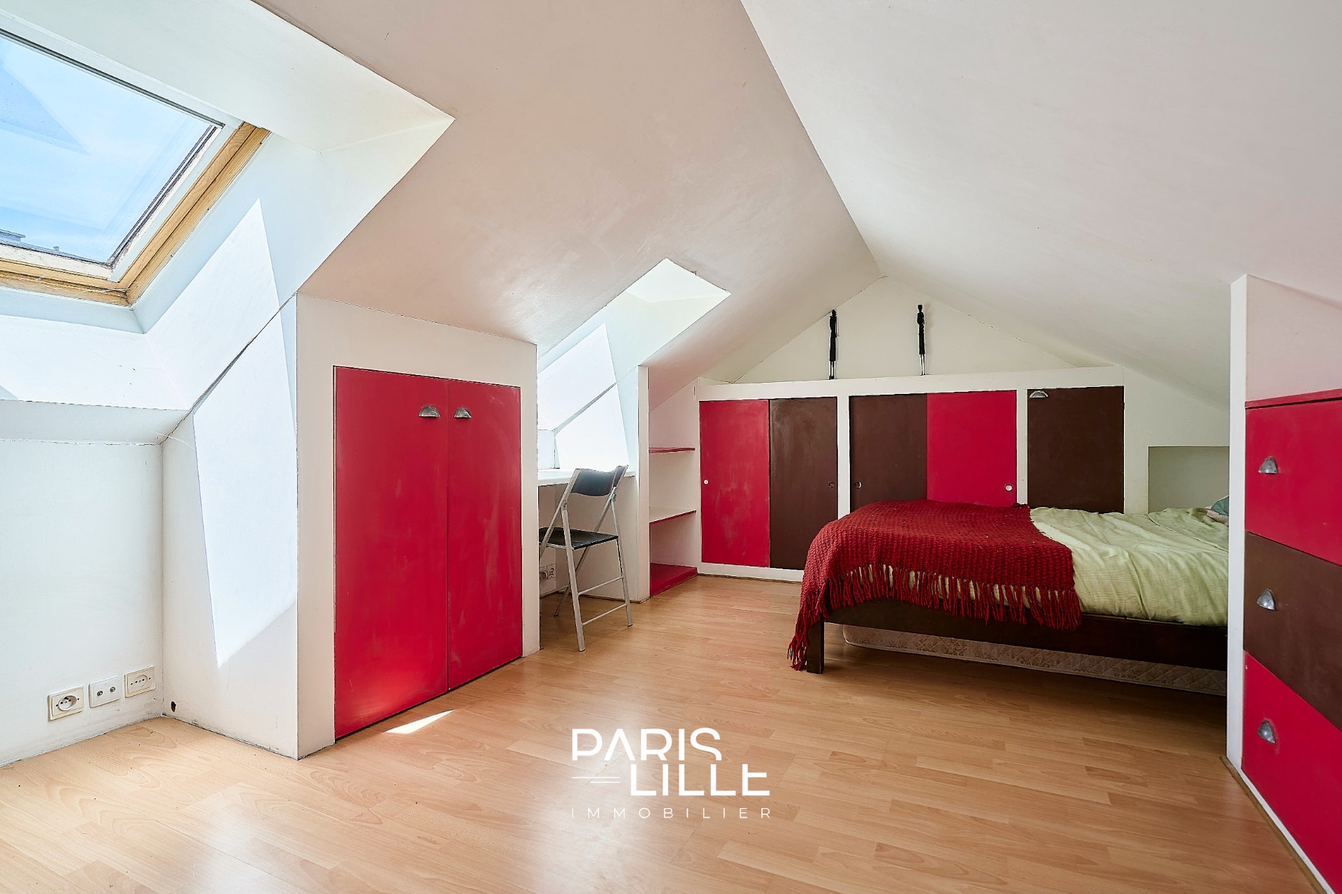 Appartement esprit loft avec garage et studio Photo 9 - Paris Lille Immobilier Appartement esprit loft avec garage et studio Photo 9 - Paris Lille Immobilier