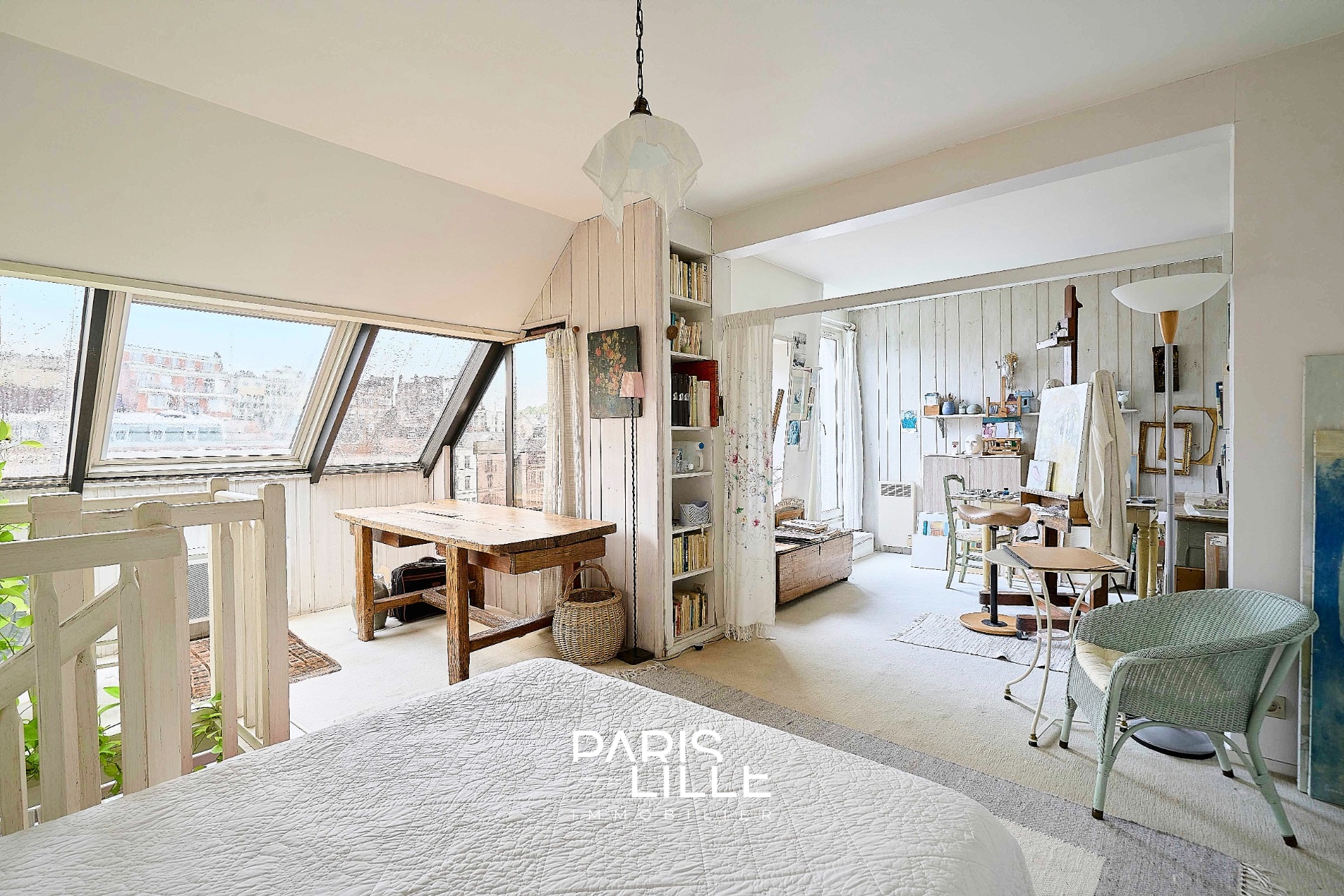 Rare quai du wault duplex balcon et parking garage possible Photo 8 - Paris Lille Immobilier Rare quai du wault duplex balcon et parking garage possible Photo 8 - Paris Lille Immobilier
